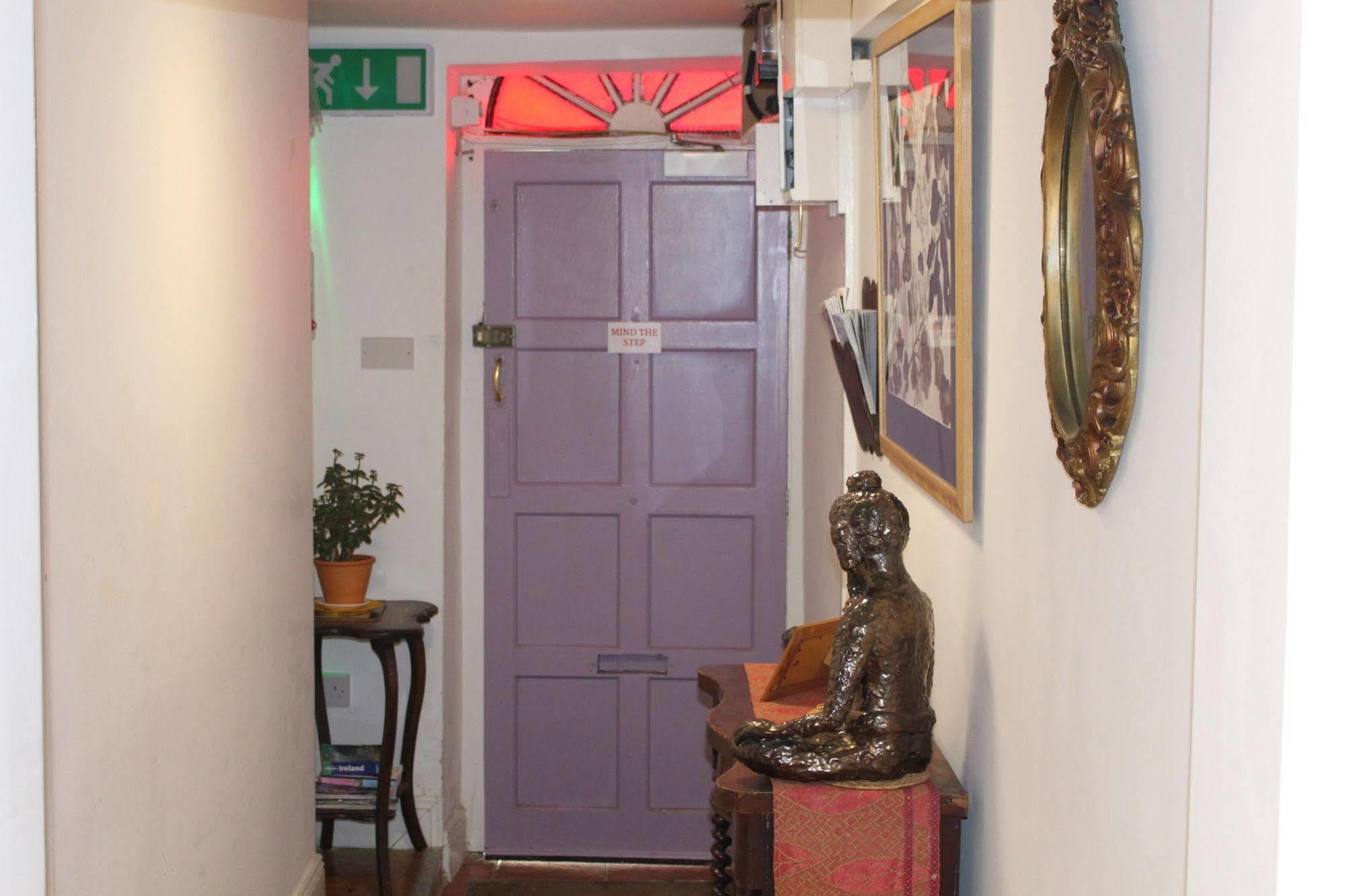 Artists House Hotel คินเซล ภายนอก รูปภาพ